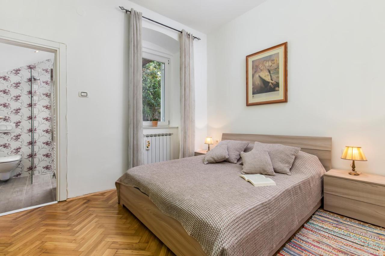 Villa Carolina غييكا المظهر الخارجي الصورة