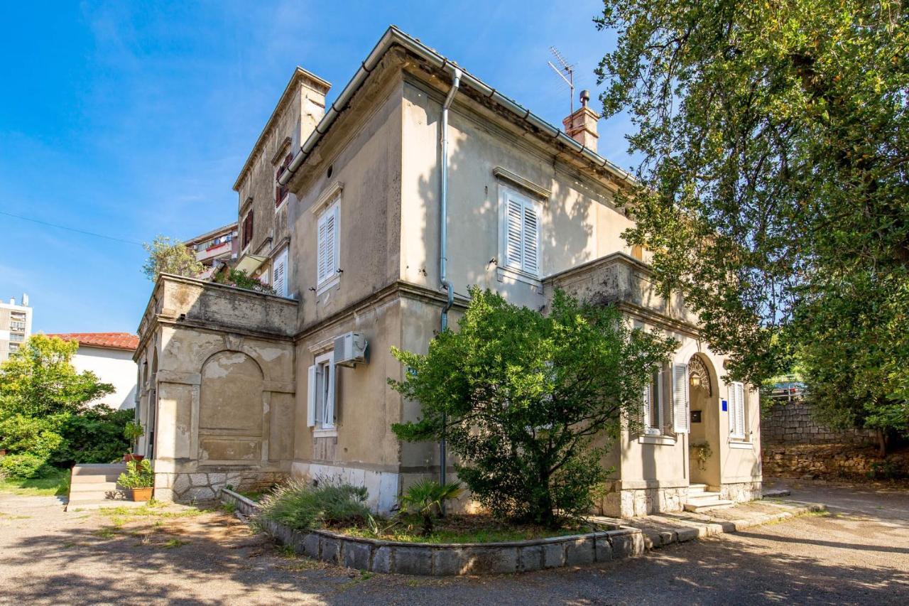 Villa Carolina غييكا المظهر الخارجي الصورة